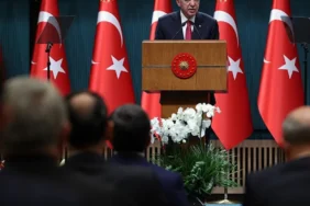 Cumhurbaskani-Erdogan-baskanliginda-Kabine-gundemi-Okul-saldirilari-featured