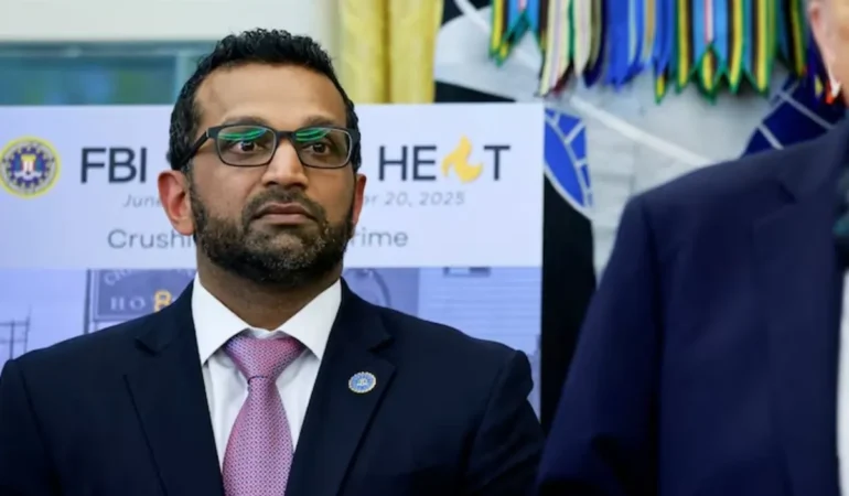 FBI-Baskani-Patel-Hakkindaki-Soke-Edici-Iddialar-Beyaz-Saray8217i-Sarsti-featured