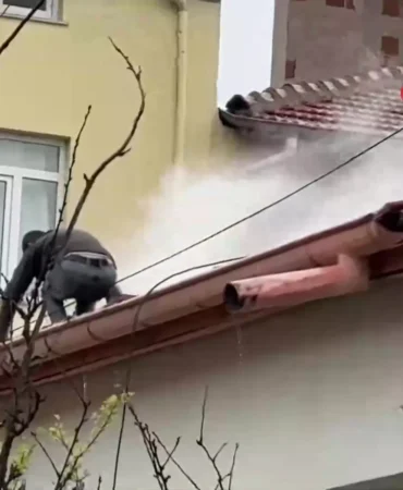 Mustakil-evde-baca-yangini-panige-neden-oldu-featured